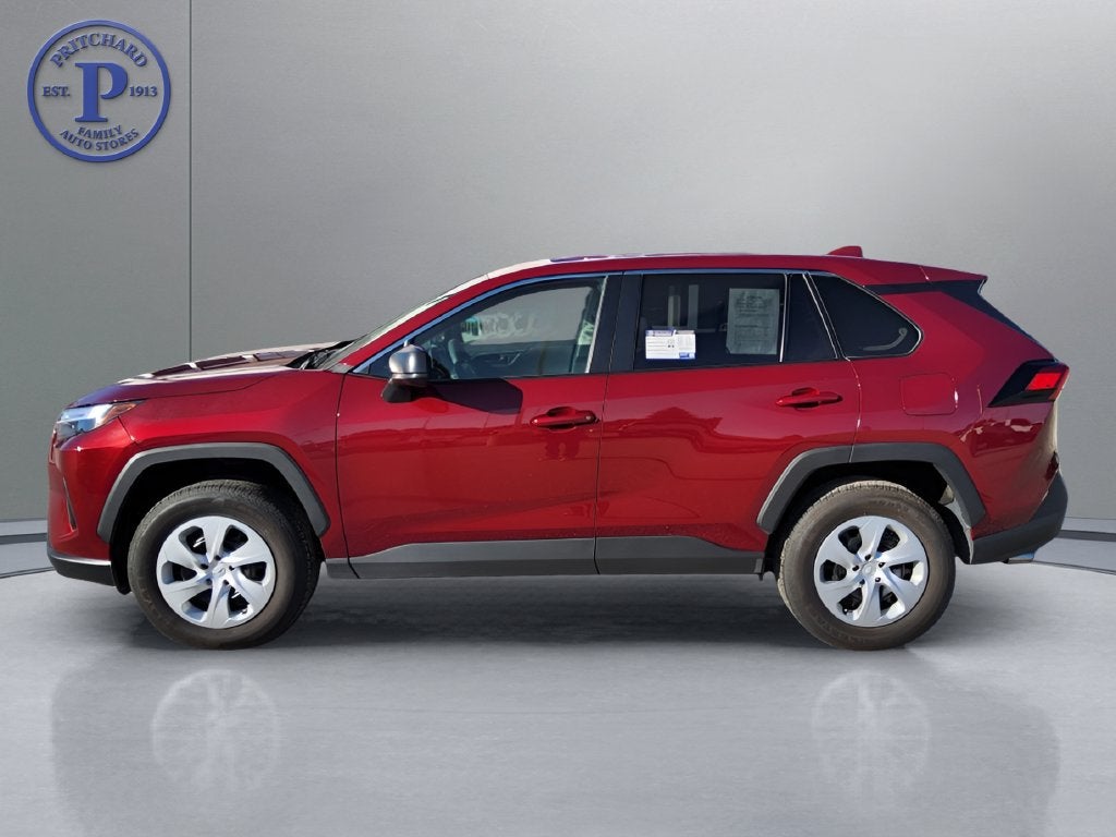 2025 Toyota RAV4 LE