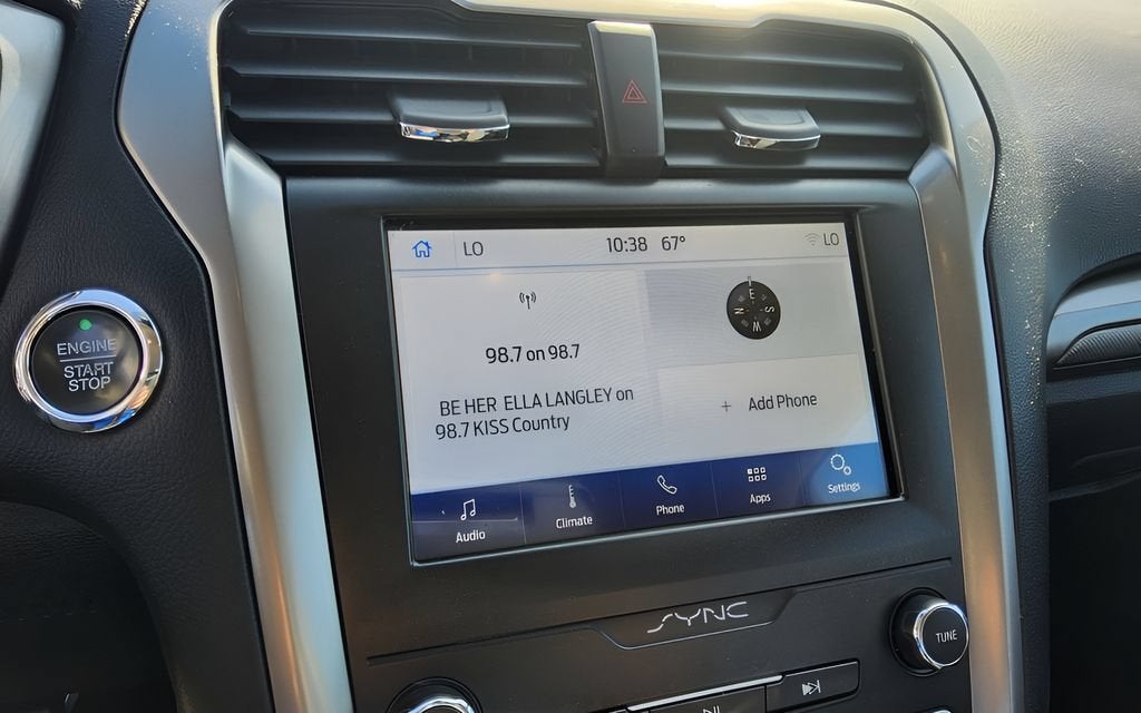 2020 Ford Fusion SE