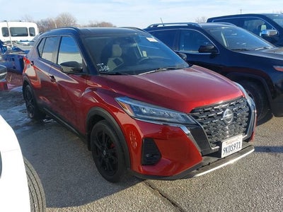 2021 Nissan Kicks SR