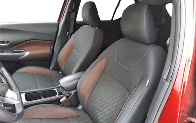 2021 Nissan Kicks SR