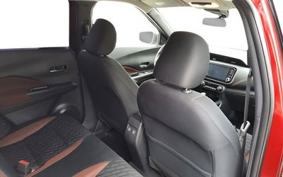 2021 Nissan Kicks SR