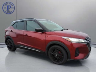 2021 Nissan Kicks SR