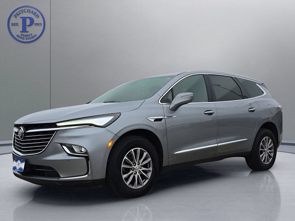2023 Buick Enclave Essence