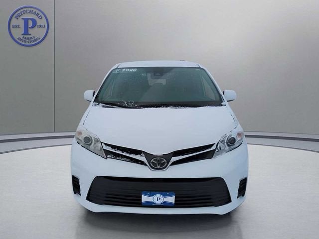2020 Toyota Sienna LE Auto Access Seat