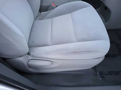 2020 Toyota Sienna LE Auto Access Seat