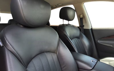 2016 INFINITI QX50 Base