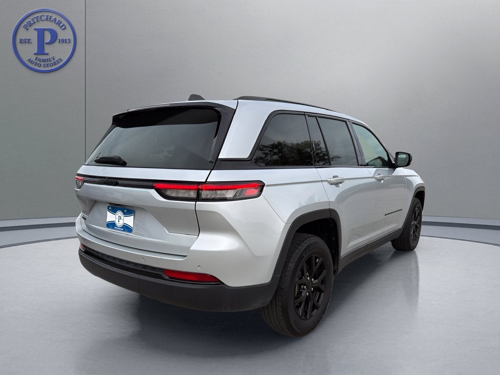 2025 Jeep Grand Cherokee Altitude