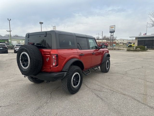 2023 Ford Bronco Base