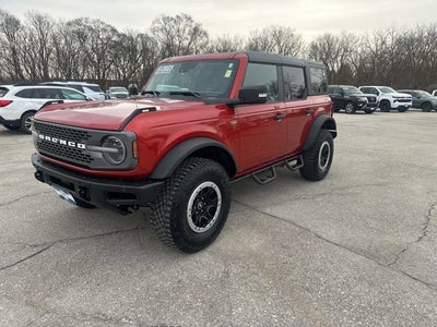 2023 Ford Bronco Base