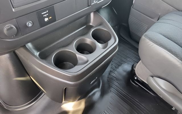 2024 Chevrolet Express Cargo 2500 WT