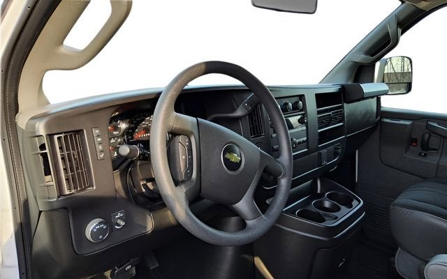 2024 Chevrolet Express Cargo 2500 WT