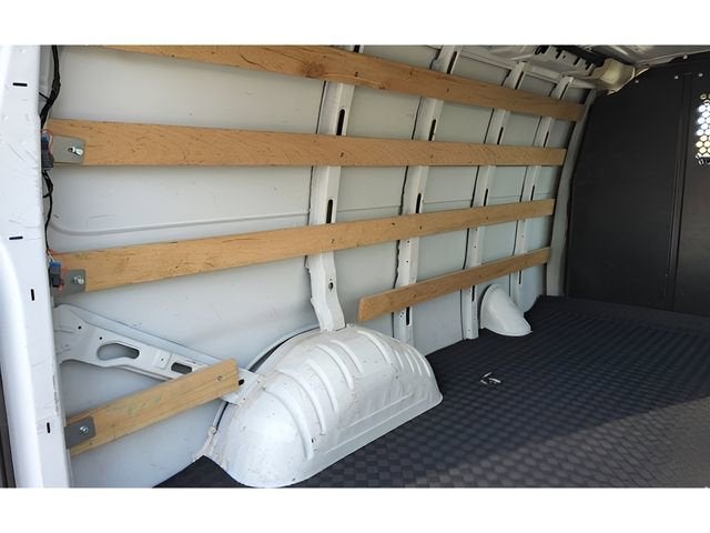 2024 Chevrolet Express Cargo 2500 WT