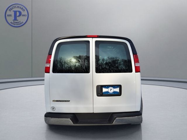 2024 Chevrolet Express Cargo 2500 WT