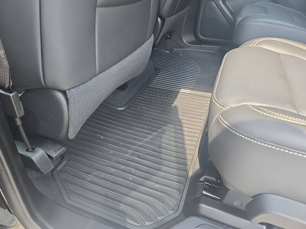 2024 Chevrolet Traverse Limited LT Leather