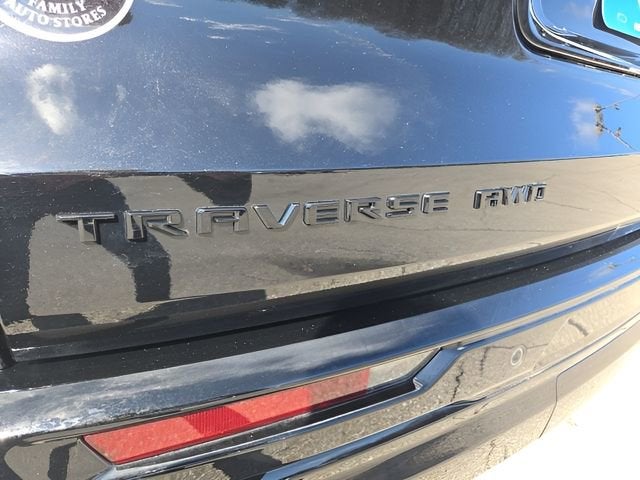 2025 Chevrolet Traverse RS