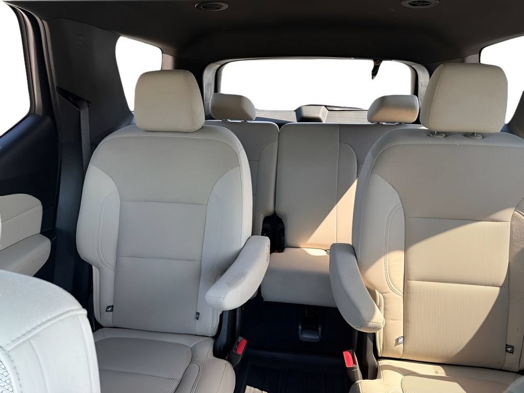 2023 Chevrolet Traverse 2FL