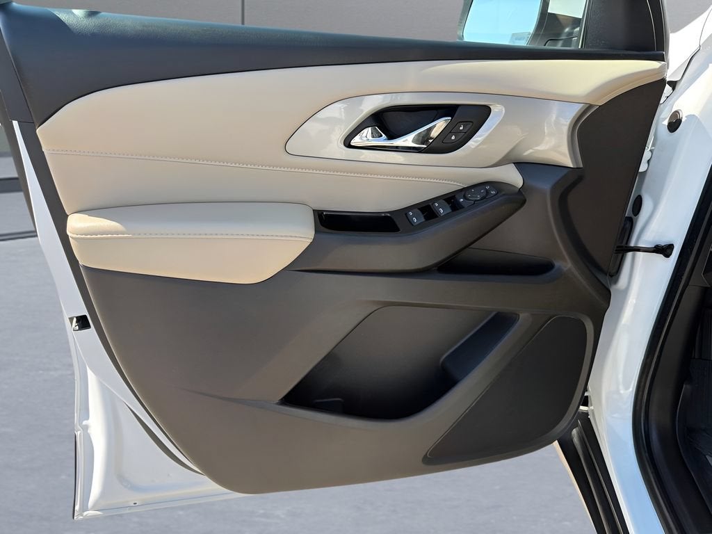 2023 Chevrolet Traverse 2FL