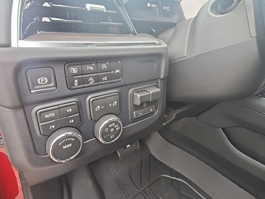 2027 Chevrolet Tahoe LT