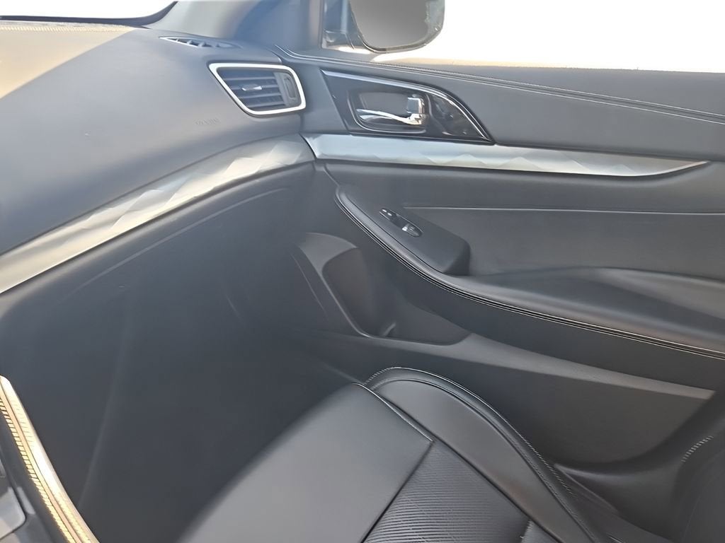 2023 Nissan Maxima SV