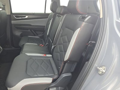 2024 Volkswagen Atlas 2.0T Peak Edition SE w/Technology