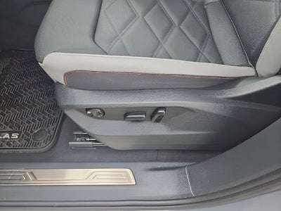 2024 Volkswagen Atlas 2.0T Peak Edition SE w/Technology