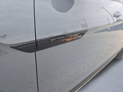 2024 Volkswagen Atlas 2.0T Peak Edition SE w/Technology