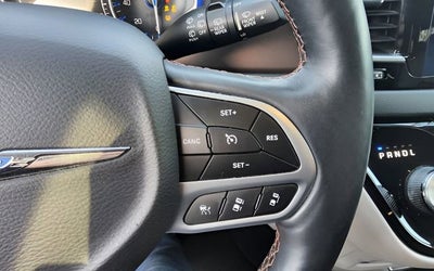 2017 Chrysler Pacifica Touring-L Plus