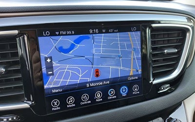 2017 Chrysler Pacifica Touring-L Plus