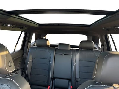 2023 Volkswagen Tiguan SEL R-Line
