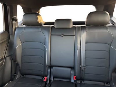 2023 Volkswagen Tiguan SEL R-Line