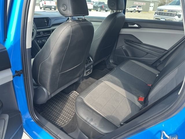 2022 Volkswagen Taos SE