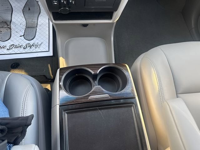 2015 Toyota Sienna Ltd