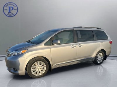 2015 Toyota Sienna Ltd