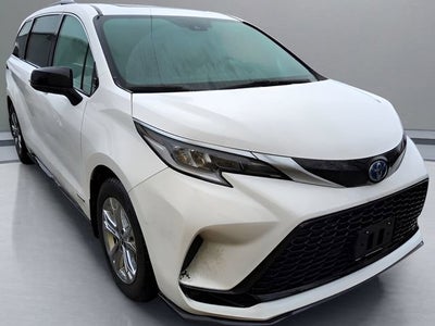 2021 Toyota Sienna XLE