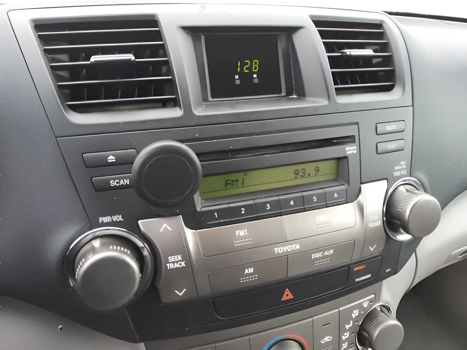 2009 Toyota Highlander Base