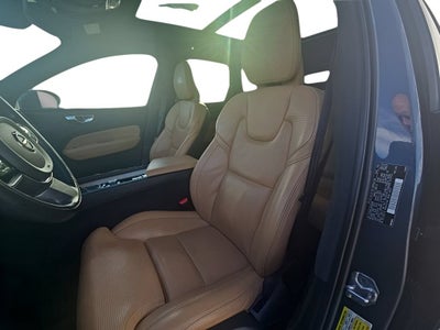 2019 Volvo XC60 Inscription