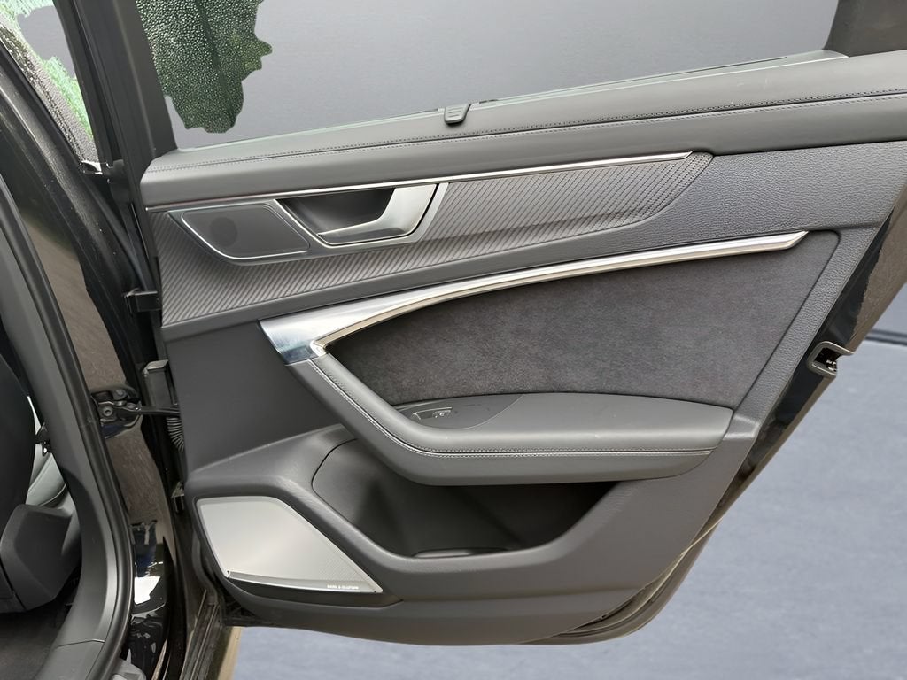 2023 Audi RS 6 Avant Base