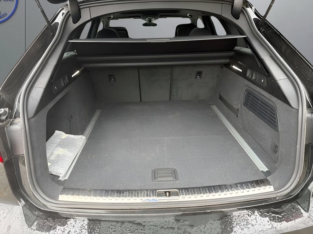 2023 Audi RS 6 Avant Base