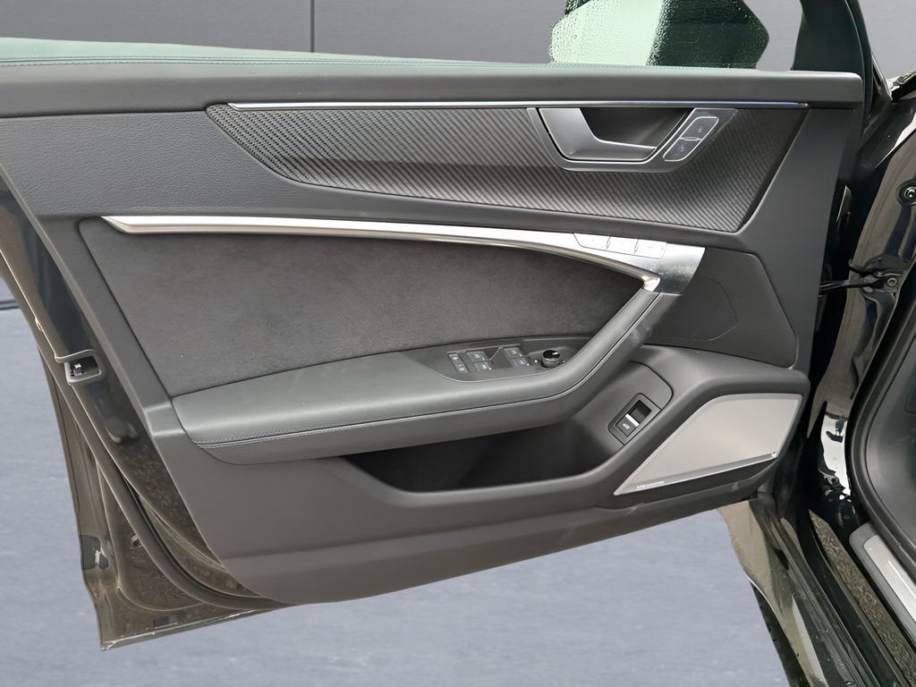2023 Audi RS 6 Avant Base