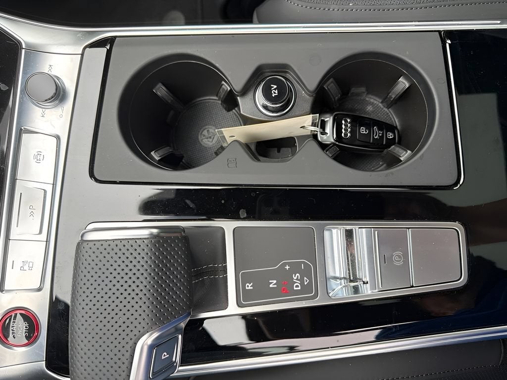 2023 Audi RS 6 Avant Base
