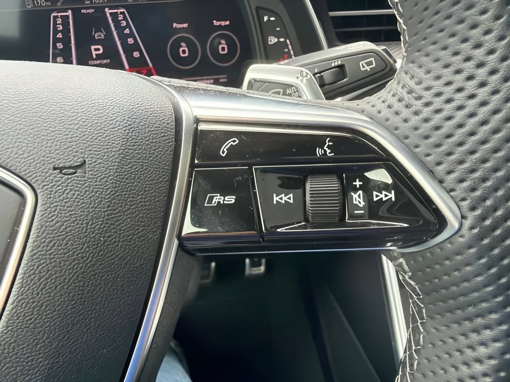 2023 Audi RS 6 Avant Base