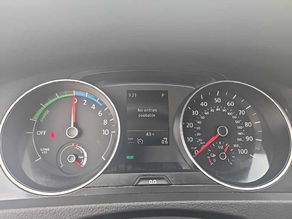 2018 Volkswagen e-Golf SEL