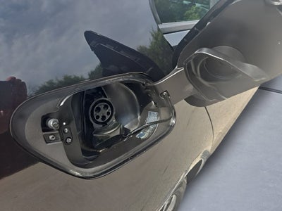 2018 Volkswagen e-Golf SEL
