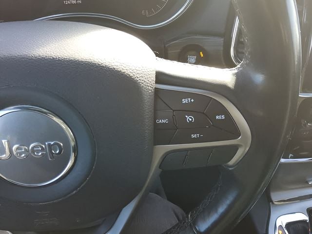 2019 Jeep Grand Cherokee Laredo E 4x4