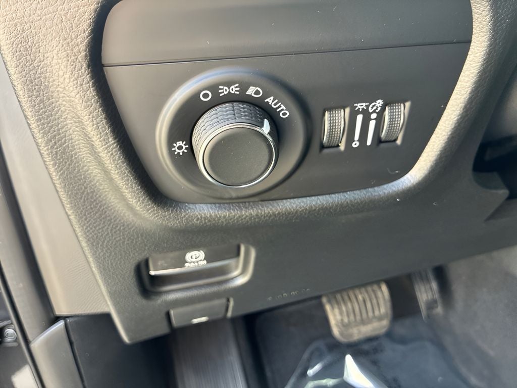 2023 Jeep Grand Cherokee Altitude 4x4