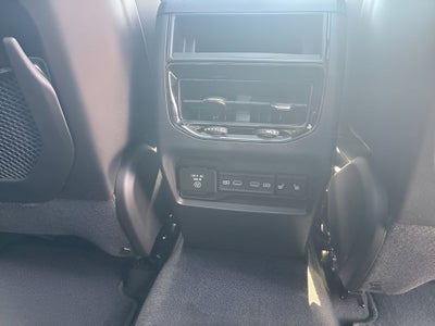 2027 Jeep Grand Cherokee Limited Reserve