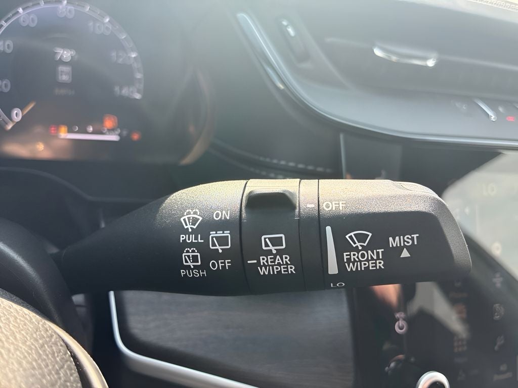 2027 Jeep Grand Cherokee Limited Reserve