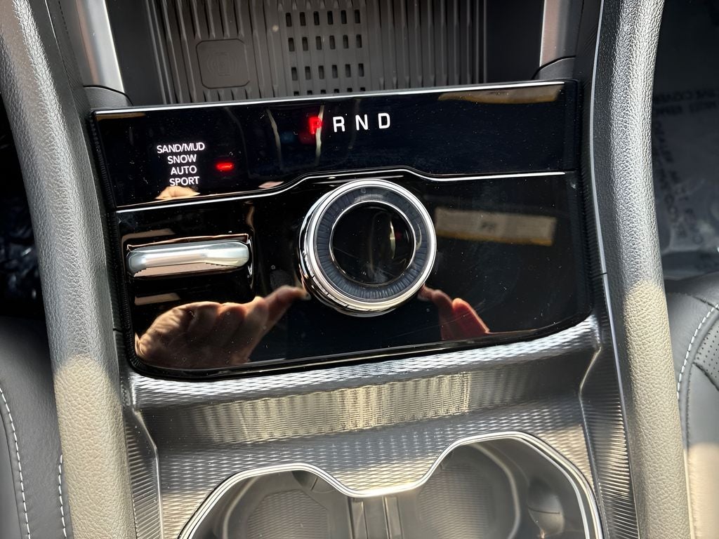 2027 Jeep Grand Cherokee Limited Reserve