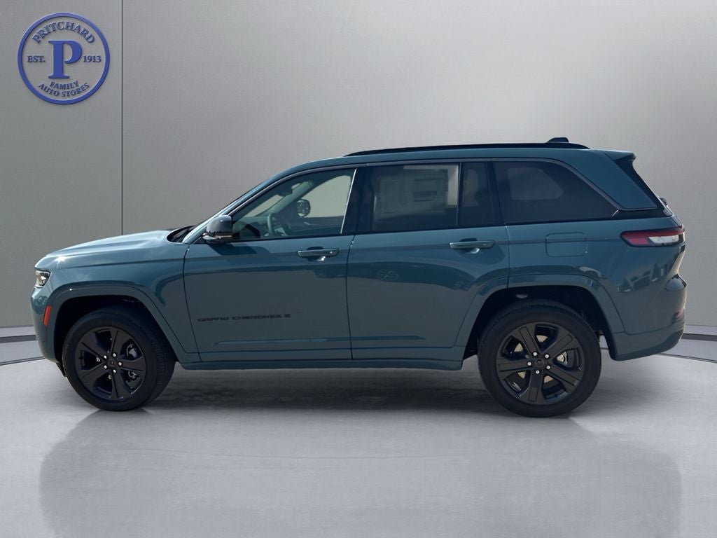 2027 Jeep Grand Cherokee Limited Reserve