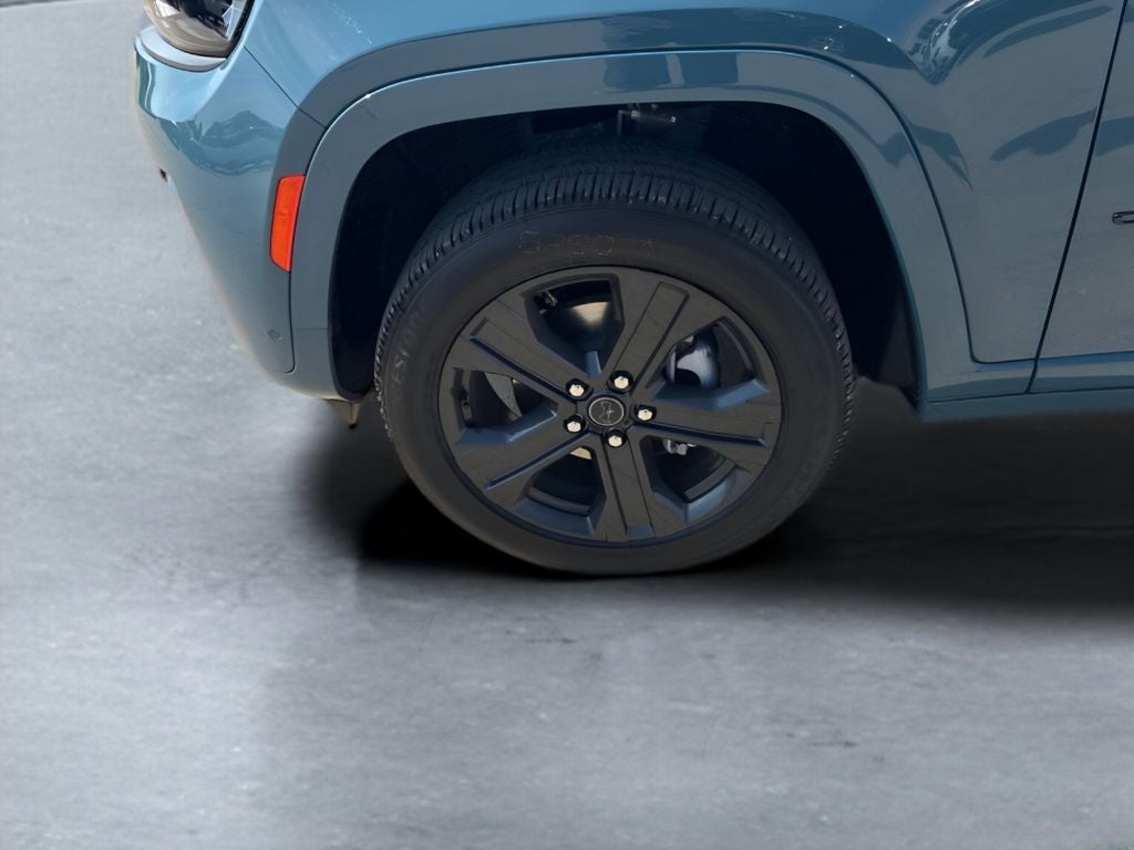 2027 Jeep Grand Cherokee Limited Reserve